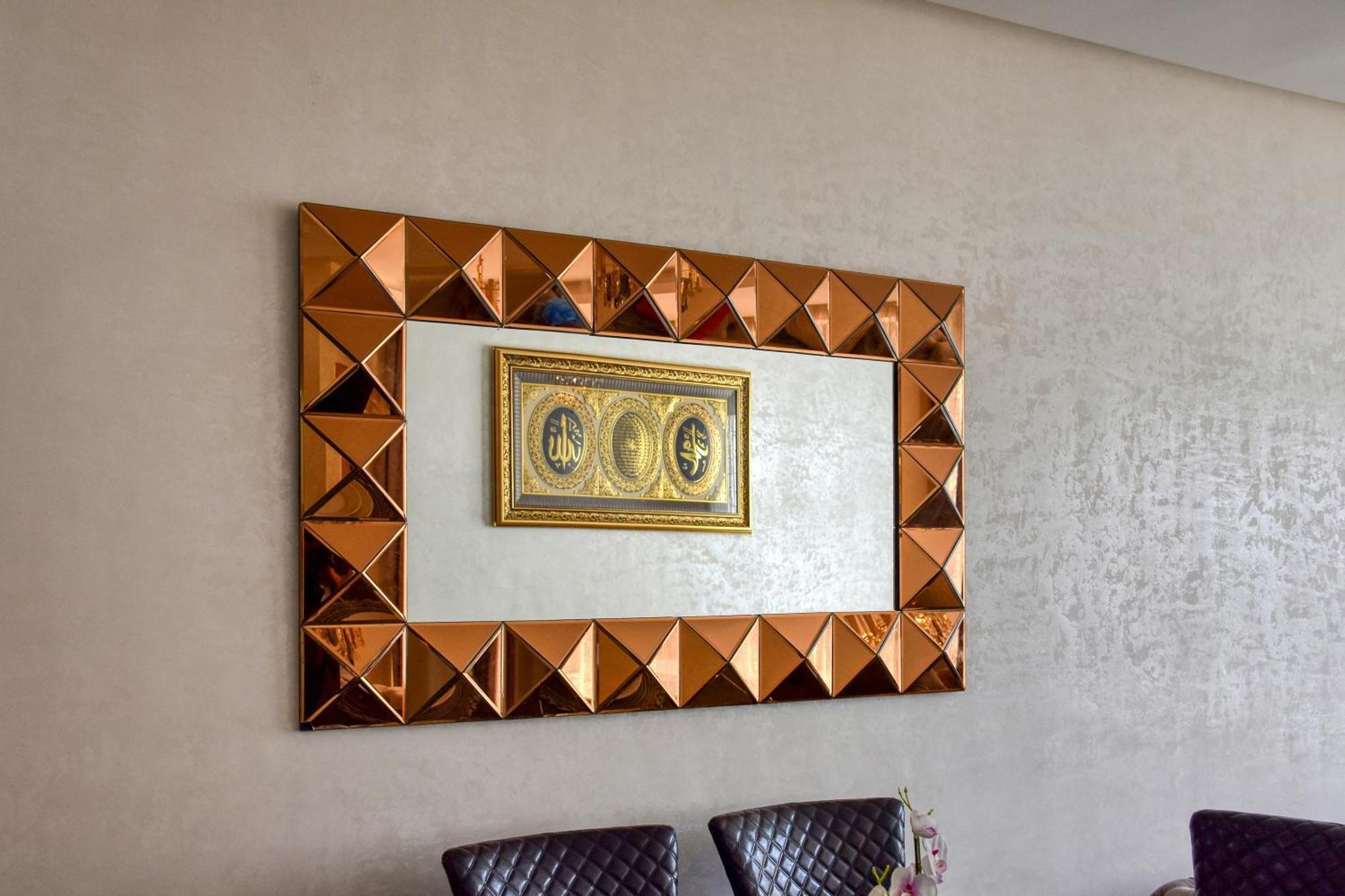 Chic & Comfy In Center Apartment